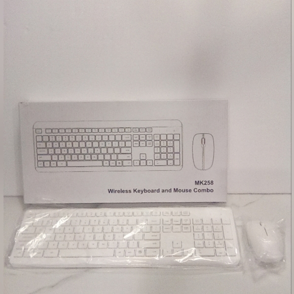 Other - Wireless Keyboard and Mouse Combo - White